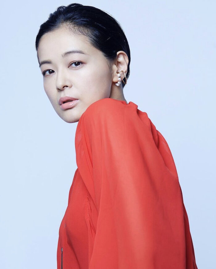 黒谷友香 水着