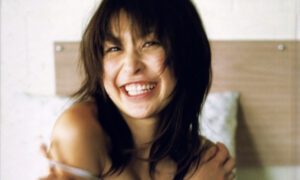 小野真弓の水着画像119枚【ビキニ姿が可愛すぎてやばいです！】