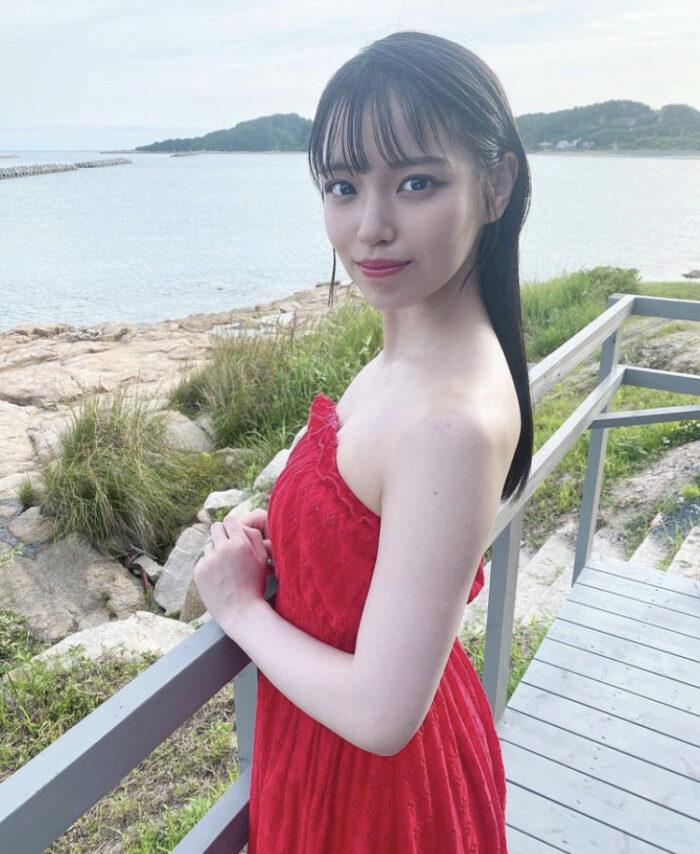 岩田陽菜 水着