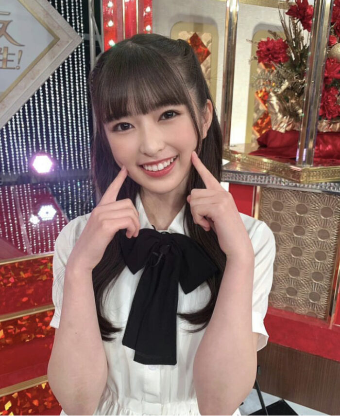 小川彩 水着