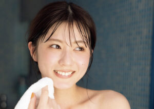 清水麻璃亜の水着画像25枚【ビキニ姿が可愛すぎてやばいです！】