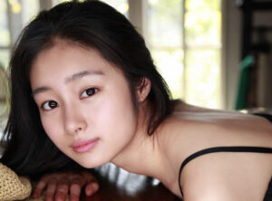 忽那汐里のグラビア画像70枚【水着姿が可愛すぎてやばいです！】