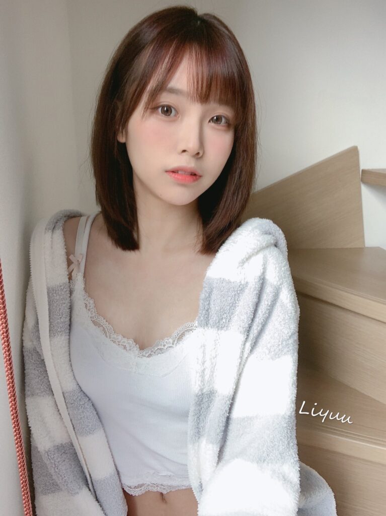 Liyuu 水着