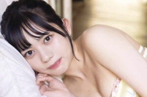 愛瀬ひなの水着画像34枚【ビキニ姿が可愛すぎてやばいです！】