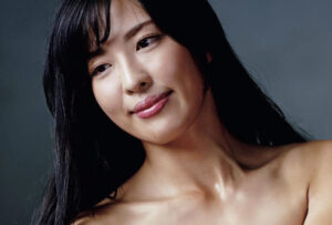 小澤美奈瀬の水着画像45枚【グラビアが非常識すぎてヤバいです！】