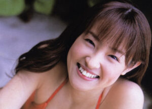 大沢あかねの水着画像34枚【ビキニ姿が可愛すぎてやばいです！】