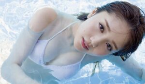 松川菜々花の水着画像118枚【ビキニ姿が可愛すぎてやばいです！】