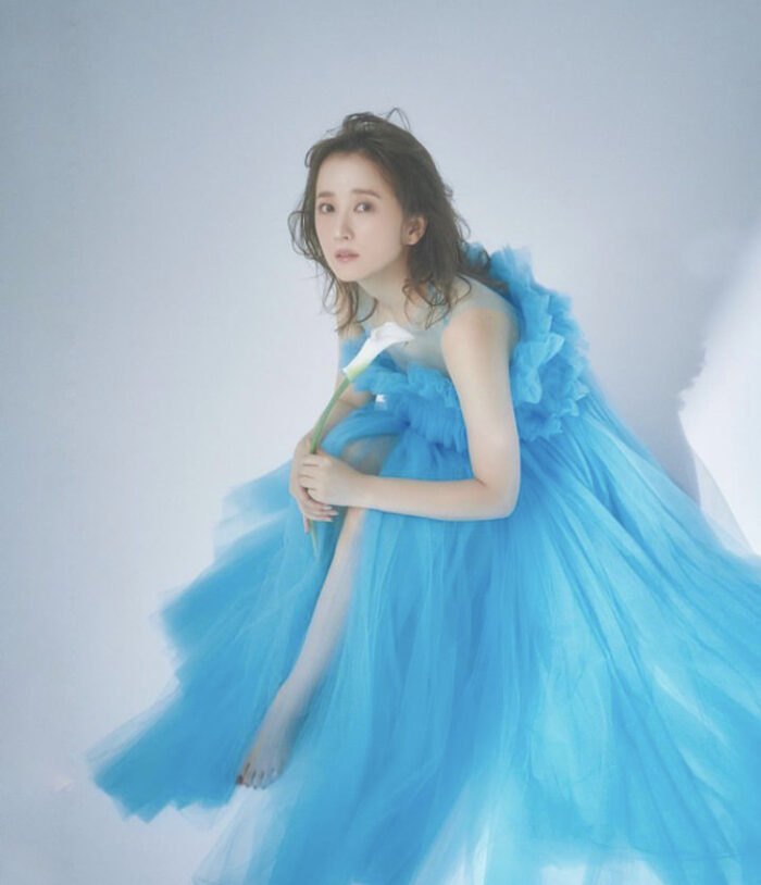 小松彩夏 水着