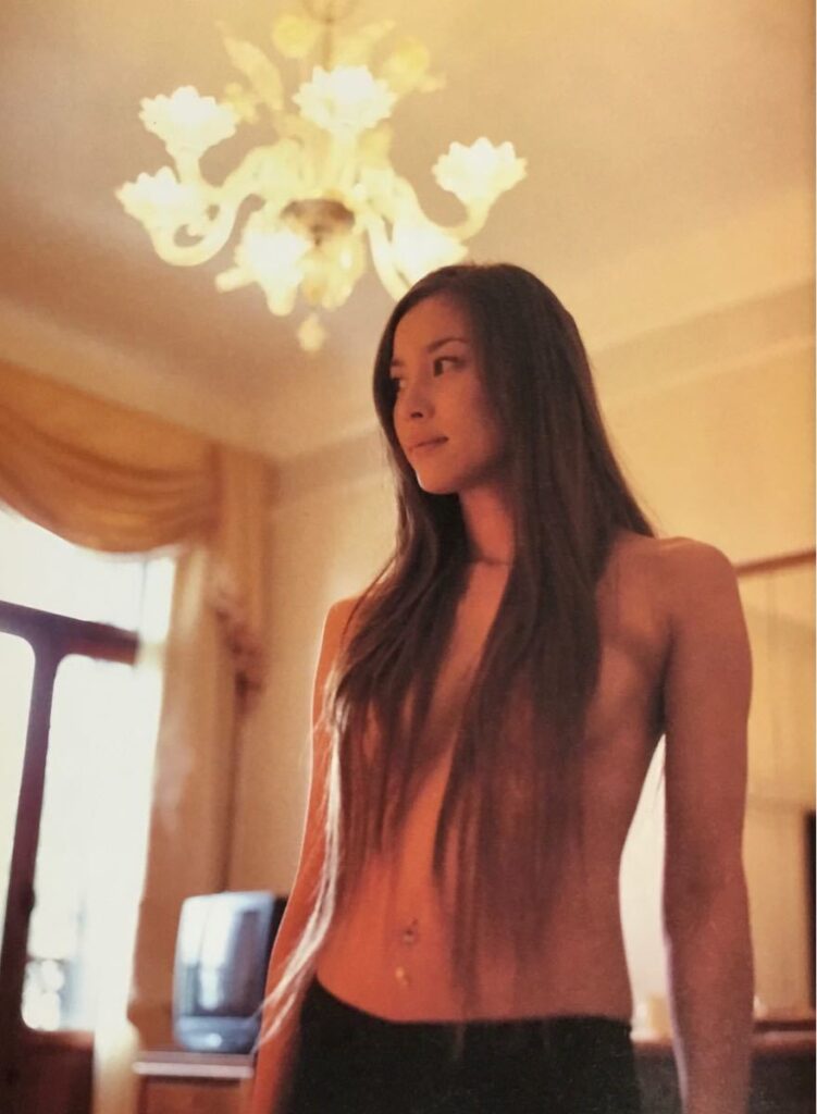 瀬戸朝香 水着