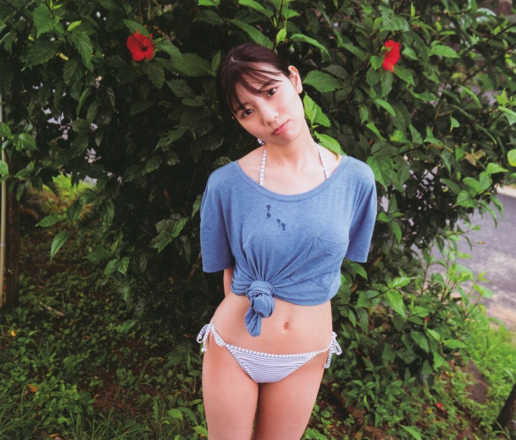 河田陽菜 水着