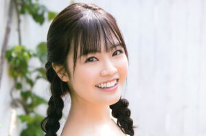 本村碧唯の水着画像33枚【ビキニ姿が可愛すぎてやばいです！】