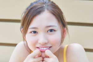 山中菜々子の水着画像18枚【ビキニ姿が可愛すぎてやばいです！】
