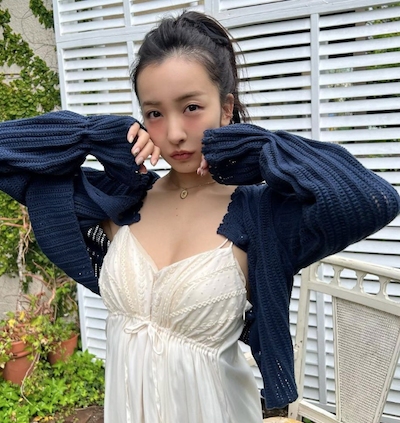板野友美 水着