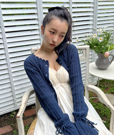 板野友美 水着