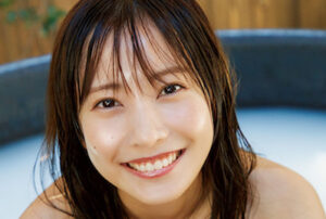 佐野ひなこの水着画像373枚【ビキニ姿が可愛すぎてやばいです！】