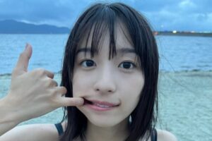 鳴海唯の水着画像38枚【ビキニ姿が可愛すぎてやばいです！】