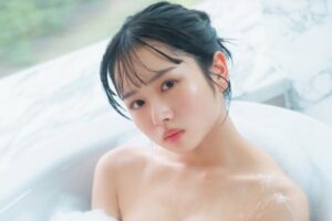 上村ひなののグラビア画像101枚【水着姿が可愛すぎてやばいです！】