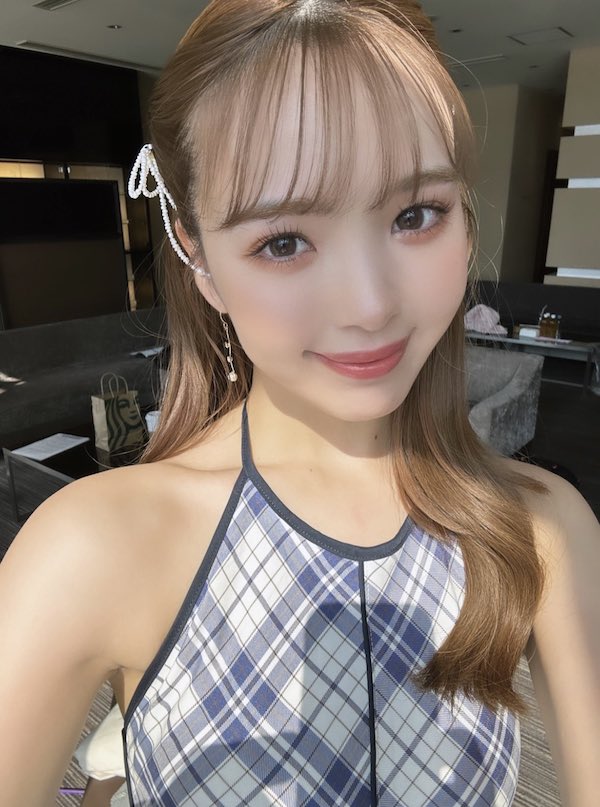 藤田ニコル 水着