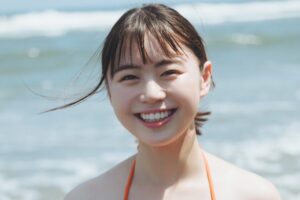 田畑志真の水着画像21枚【ビキニ姿が可愛すぎてやばいです！】