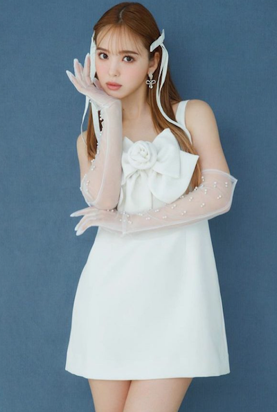 藤田ニコル 水着